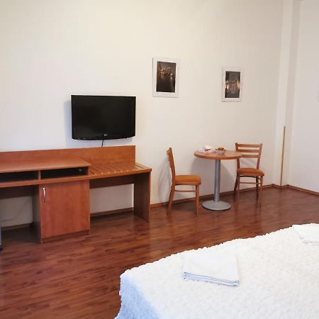 Apartment Amandment Praha Bagian luar foto