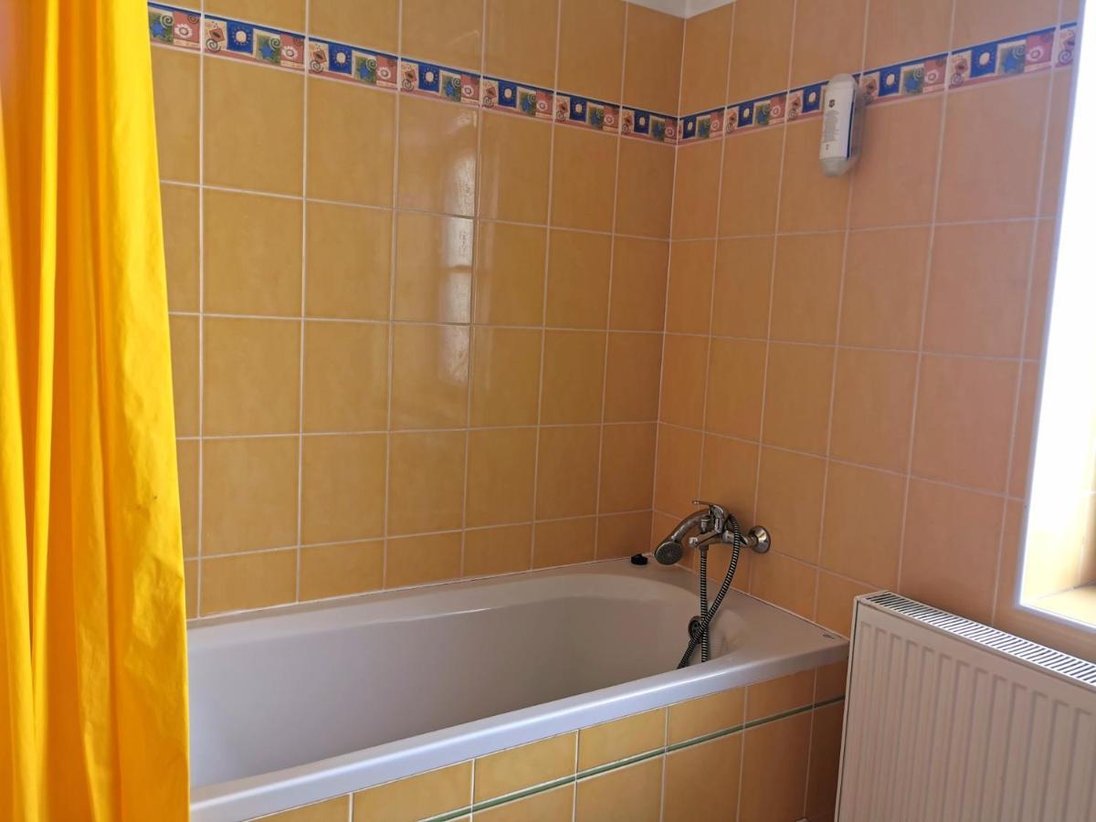 Apartment Amandment Praha Bagian luar foto